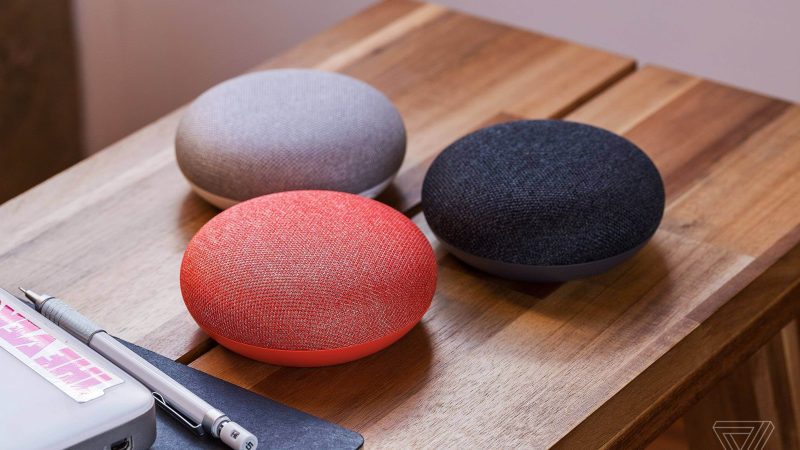 Google Home mini sur table