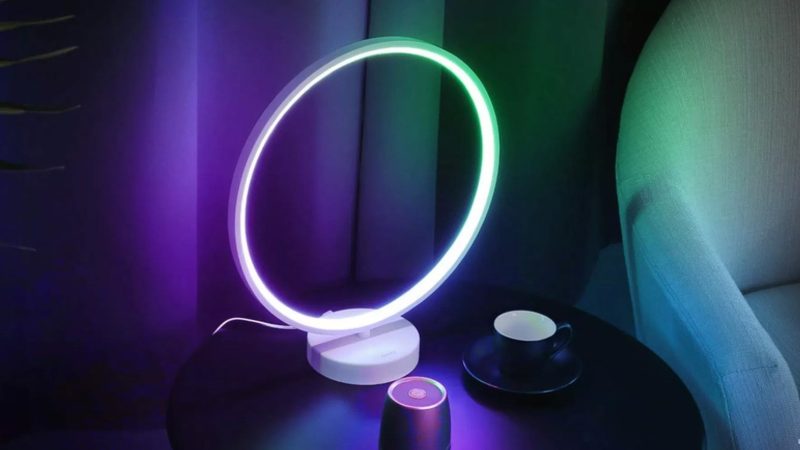 Slider Aukey Aura Lamp